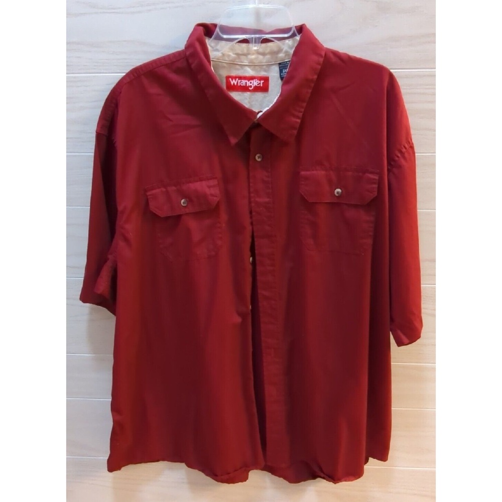Wrangler men's 3XL button front short sleeve camp shirt solid dark red pockets